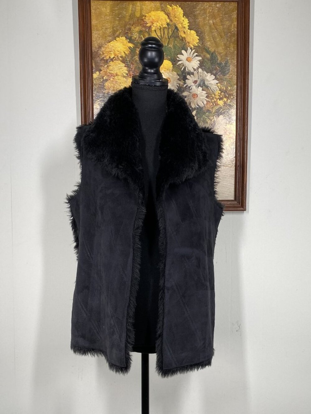 LOFT Faux Leather Faux Fur Vest Women's Small Black Casual